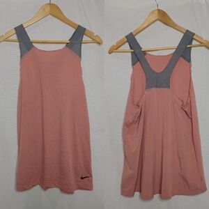 Nike Breathe Racerback Workout Tank Pink Gray Small‎ 863774-644